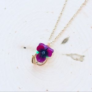 v i o l e t • Necklace